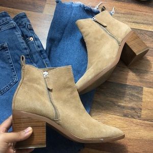 Treasure and Bond Tan Pointy Suede Leather Ankle Boots/Booties